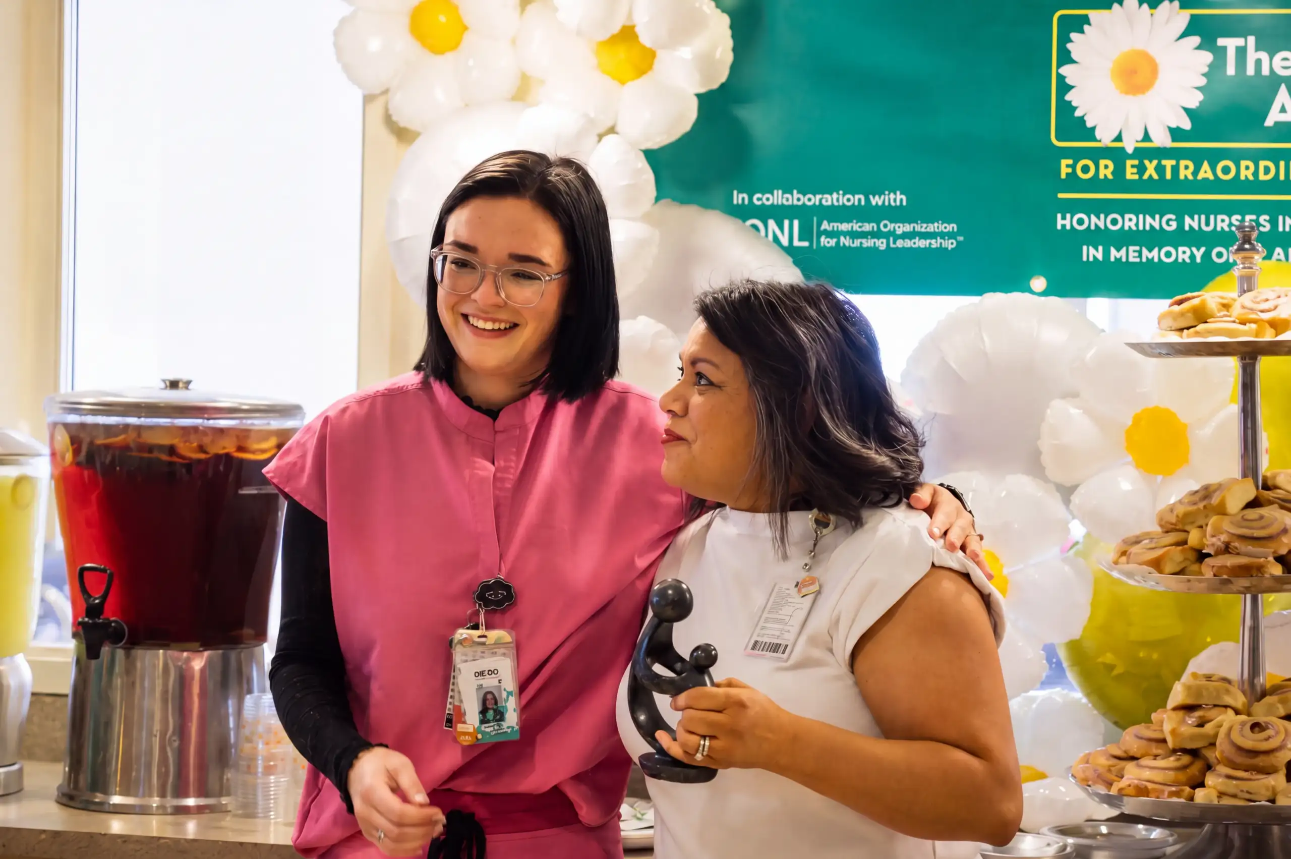 Keelee Stanislaus receiving the DAISY Award at Martin County Hospital District